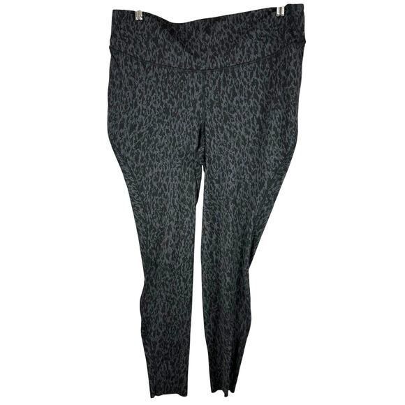 Lululemon Base Pace High Rise Running Tight Camo Deep Coal Women's Size 18 EUC - Picture 3 of 9